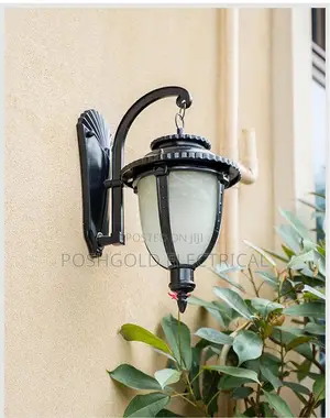Classic Black Hanging Wall Lantern