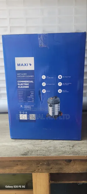 Maxi Wet and Vacuum Cleaner