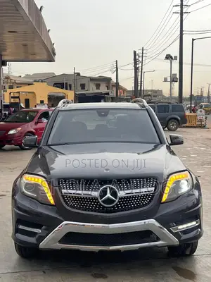 Mercedes-Benz GLK-Class 350 4MATIC 2012 Gray