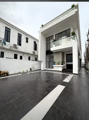 5bdrm Duplex in Ikota Villa Estate for sale