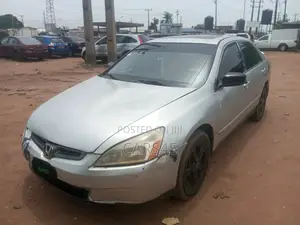 Honda Accord 2.2 D 2003 Silver