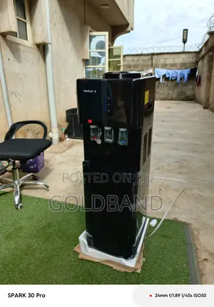Maxi Yl2382s-B Efficient Water Dispenser