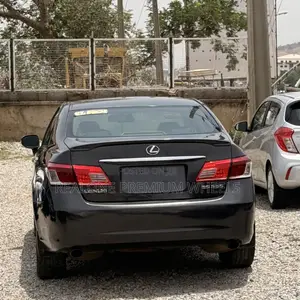 Lexus ES 350 2010 Gray