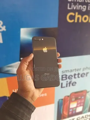 Apple iPhone 8 Plus 128 GB Black