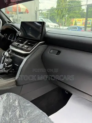 Toyota Land Cruiser 2013 Black