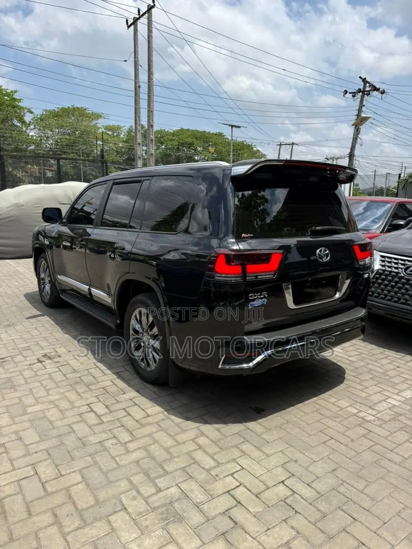 Toyota Land Cruiser 2013 Black