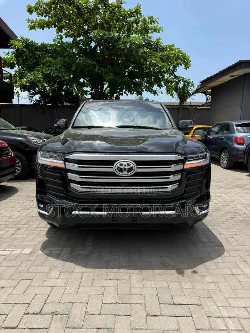 Toyota Land Cruiser 2013 Black