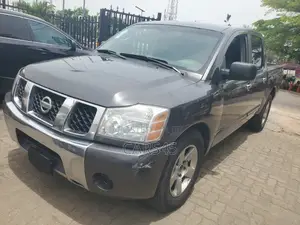 Nissan Titan King Cab LE 2006 Gray