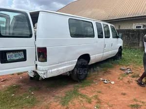 Ford Bus For Hire