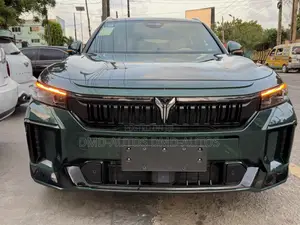 New Voyah Free 2024 Green