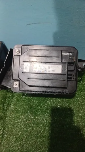 Auxiliary Battery X7 G05,G06 BMW 2021