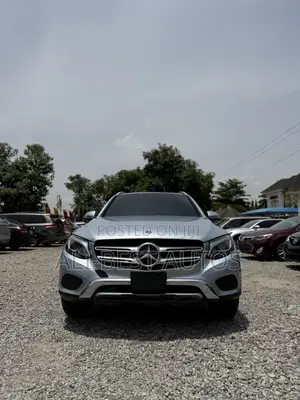 Mercedes-Benz GLC-Class 2019 Blue