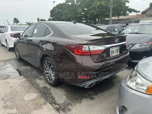 Lexus ES 2017 Black