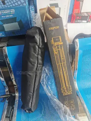 Tripod Stand