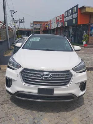 Hyundai Santa Fe 2017 White