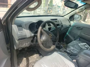 Toyota Hilux 2008 Black