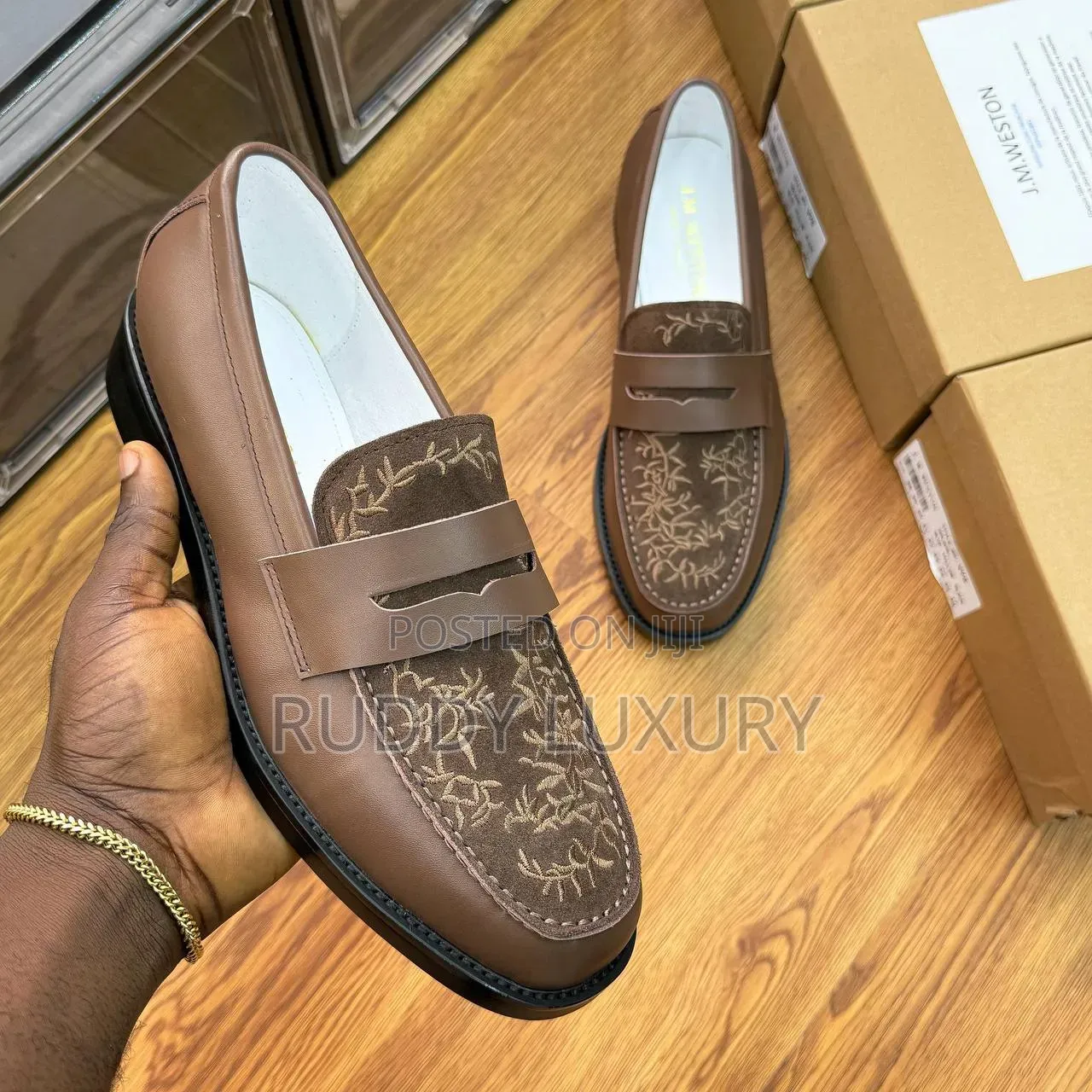 Textured Formal Loafers