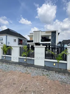 4 Bedroom Duplex