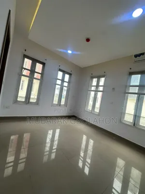 Furnished 2bdrm Apartment in Lekki for rent
