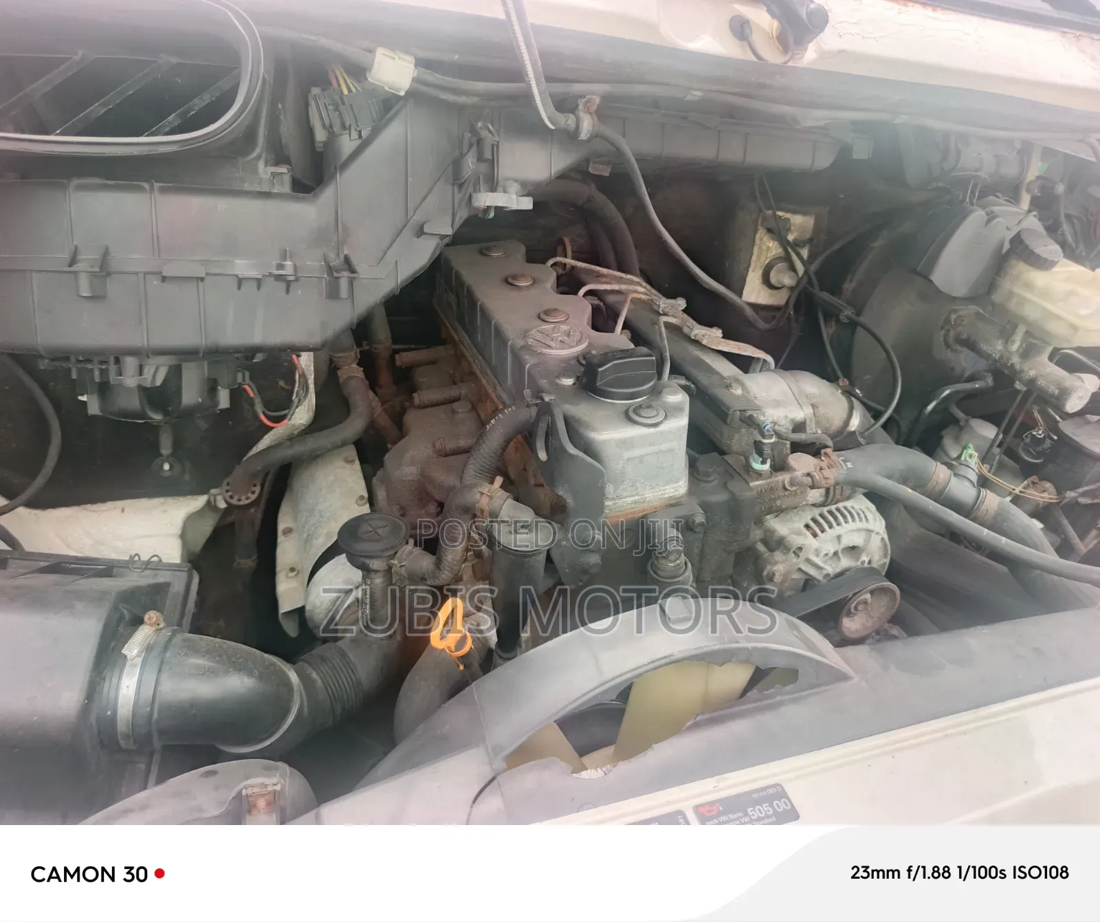 Volkswagen LT 2000 White