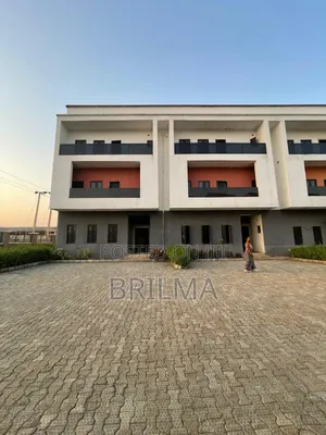 4bdrm Duplex in Jahi for sale