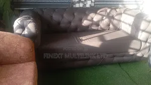 Sofas 3seaters and 2seaters Chairs
