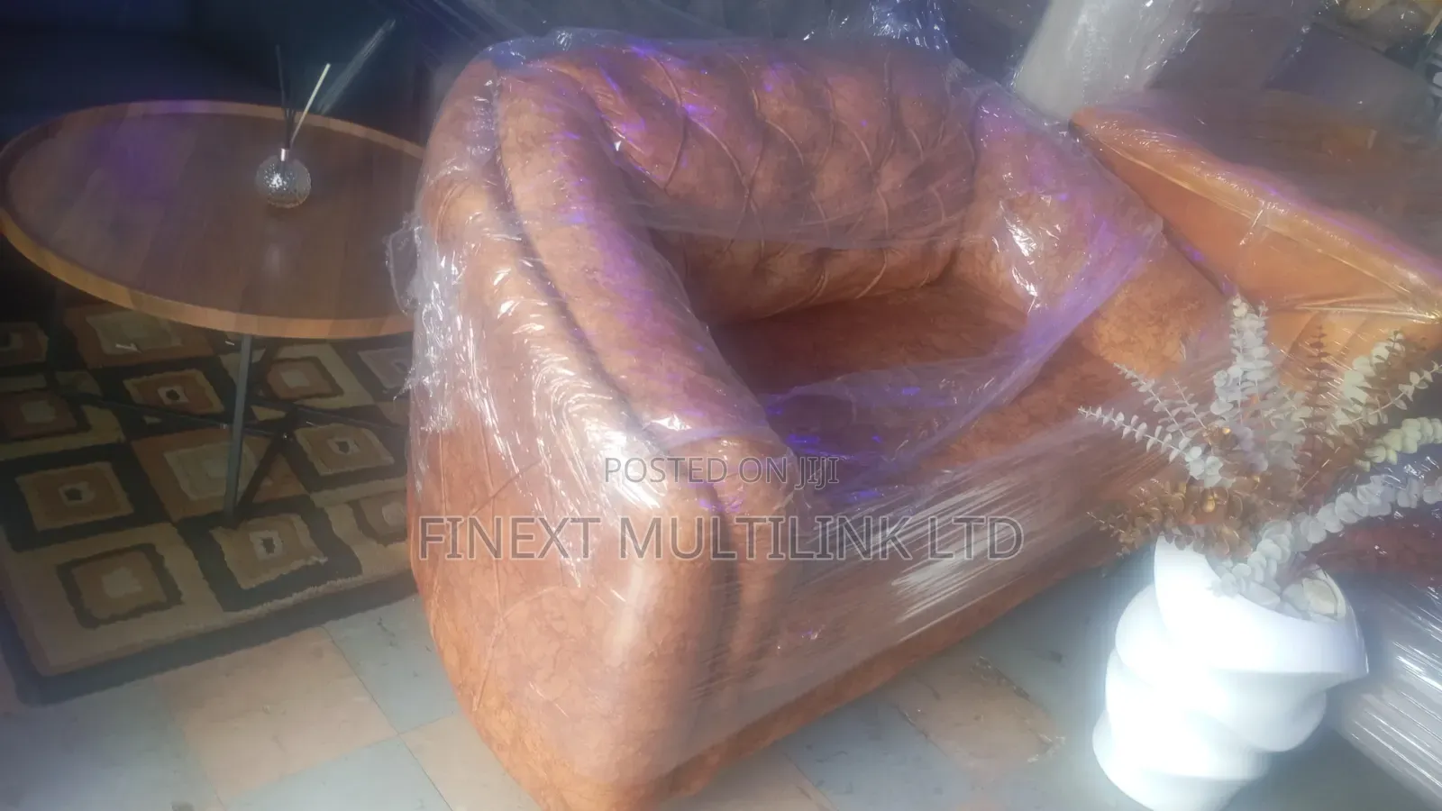 Sofas 3seaters and 2seaters Chairs