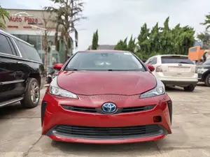 Toyota Prius 2020 Red