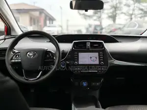 Toyota Prius 2020 Red
