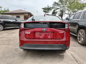 Toyota Prius 2020 Red