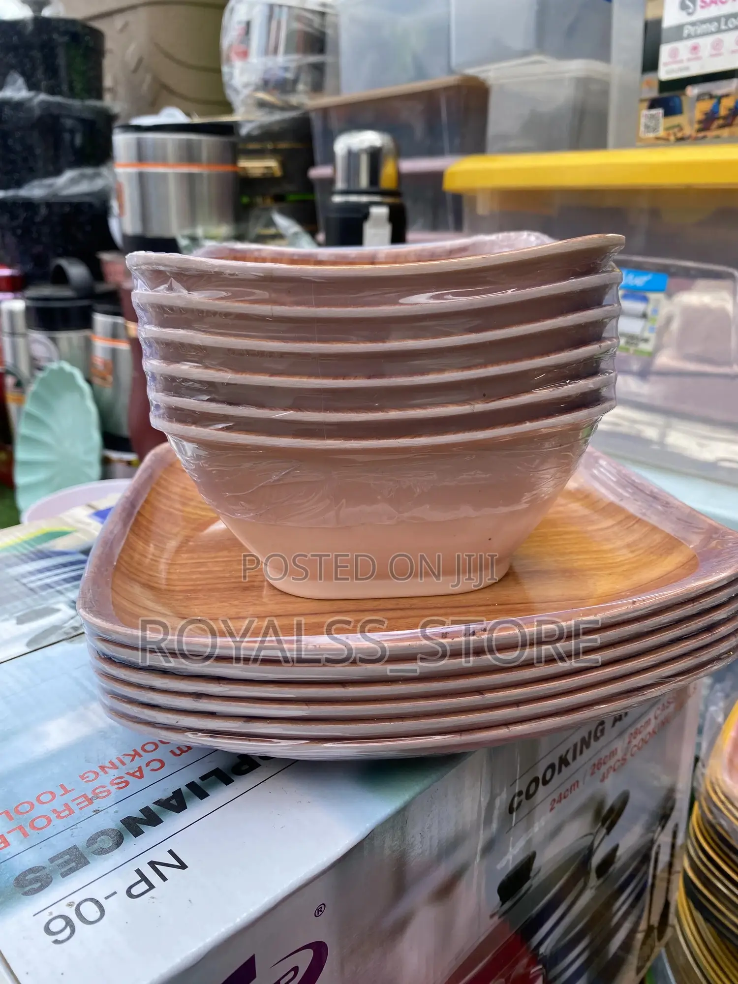 12pcs Wood Grain Unbreakable Ceramic Plate Set