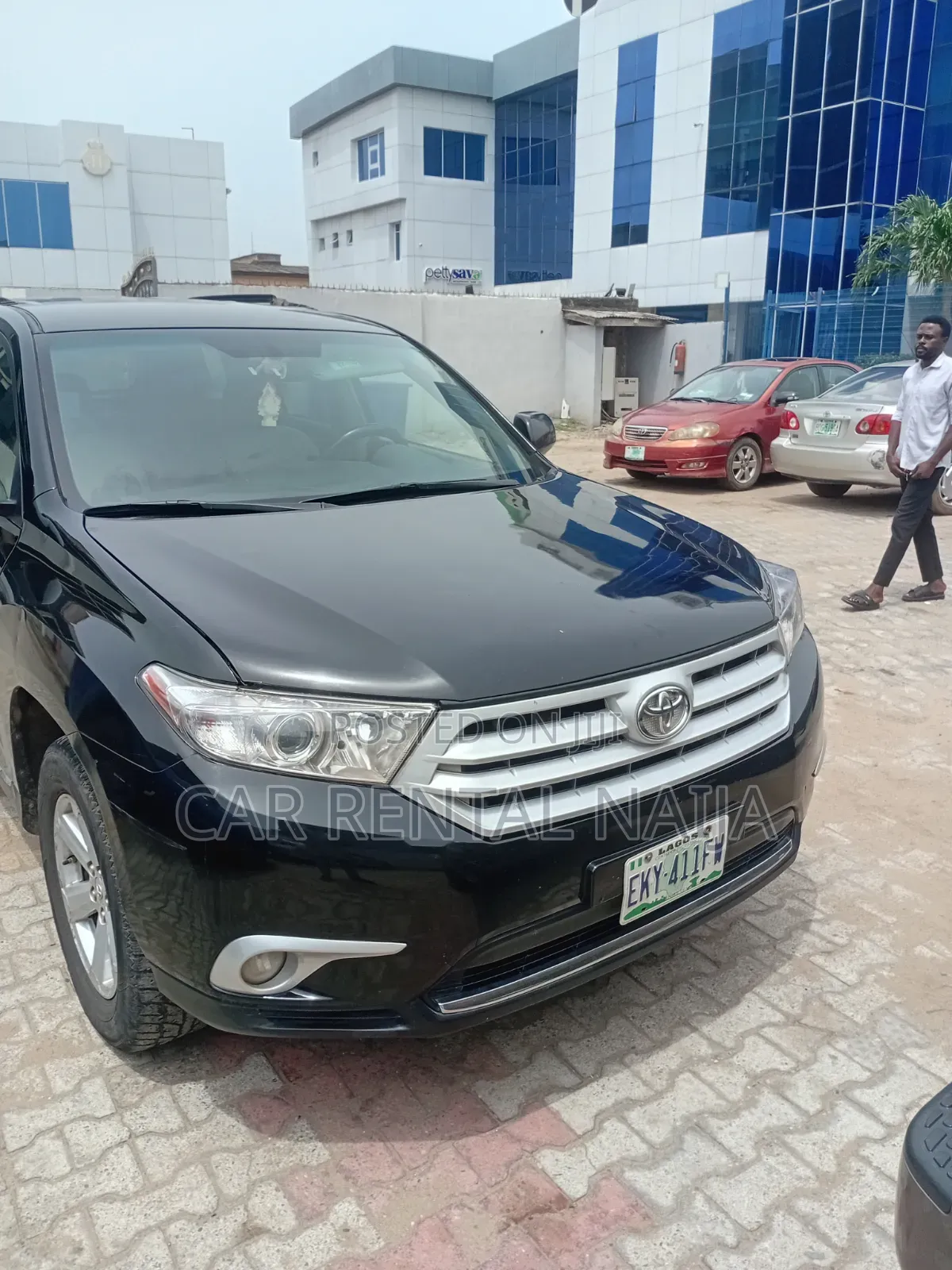 2012 Highlander Available for Self Drive
