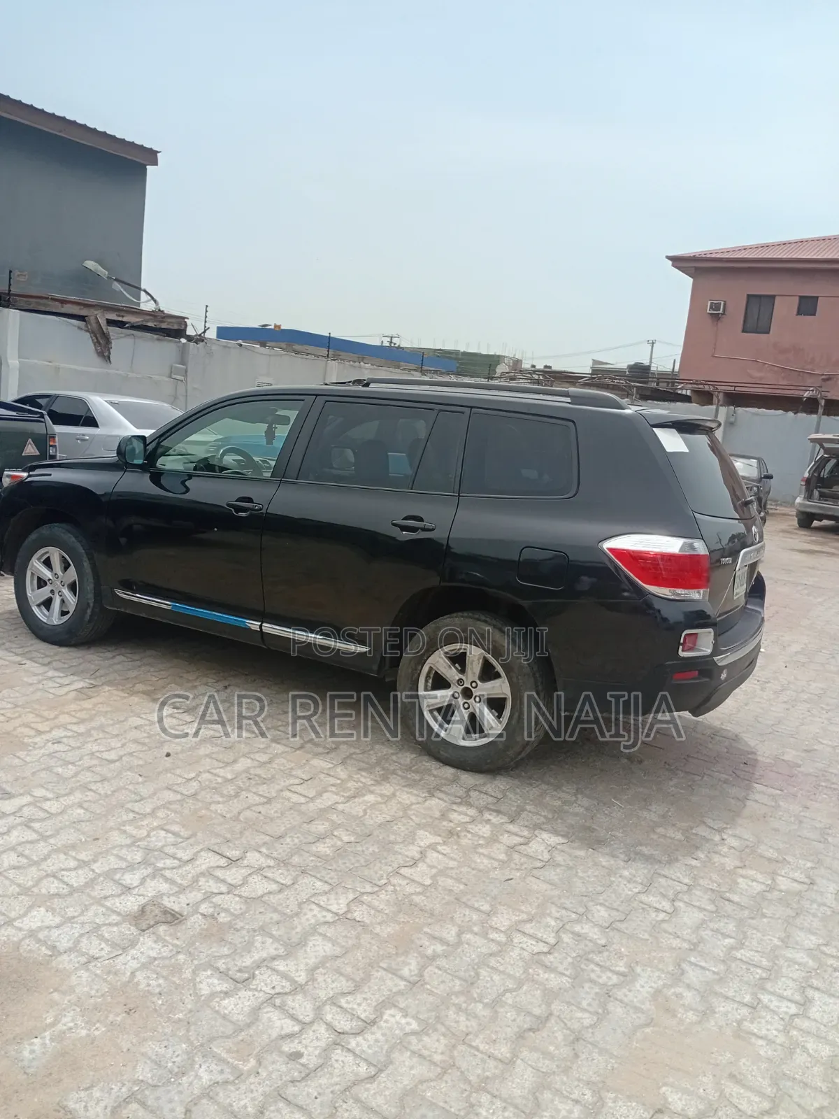 2012 Highlander Available for Self Drive