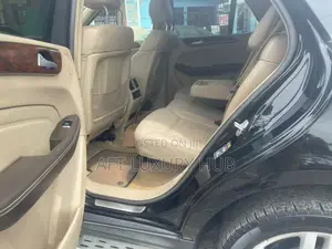 Mercedes-Benz M Class 2015 Black