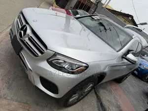 Mercedes-Benz GLC-Class 2017 Silver