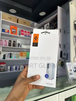 Spigen- Galaxy Z Fold 6 Ultra Hybrid Case