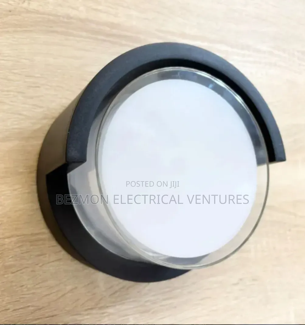 Beautiful Waterproof Wall Light Available