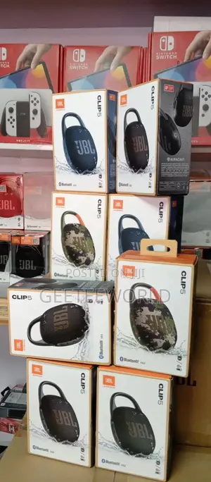 JBL Clip 5 Portable Bluetooth Speaker