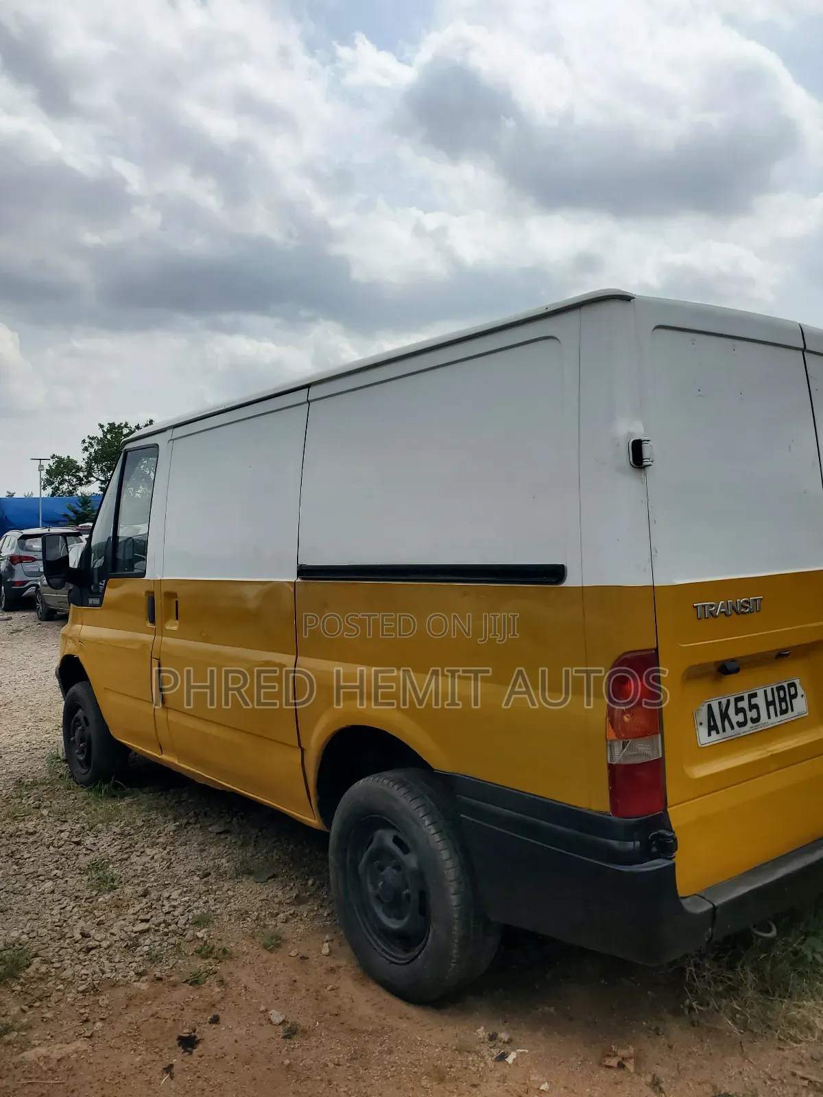 Ford Transit 2002 Yellow