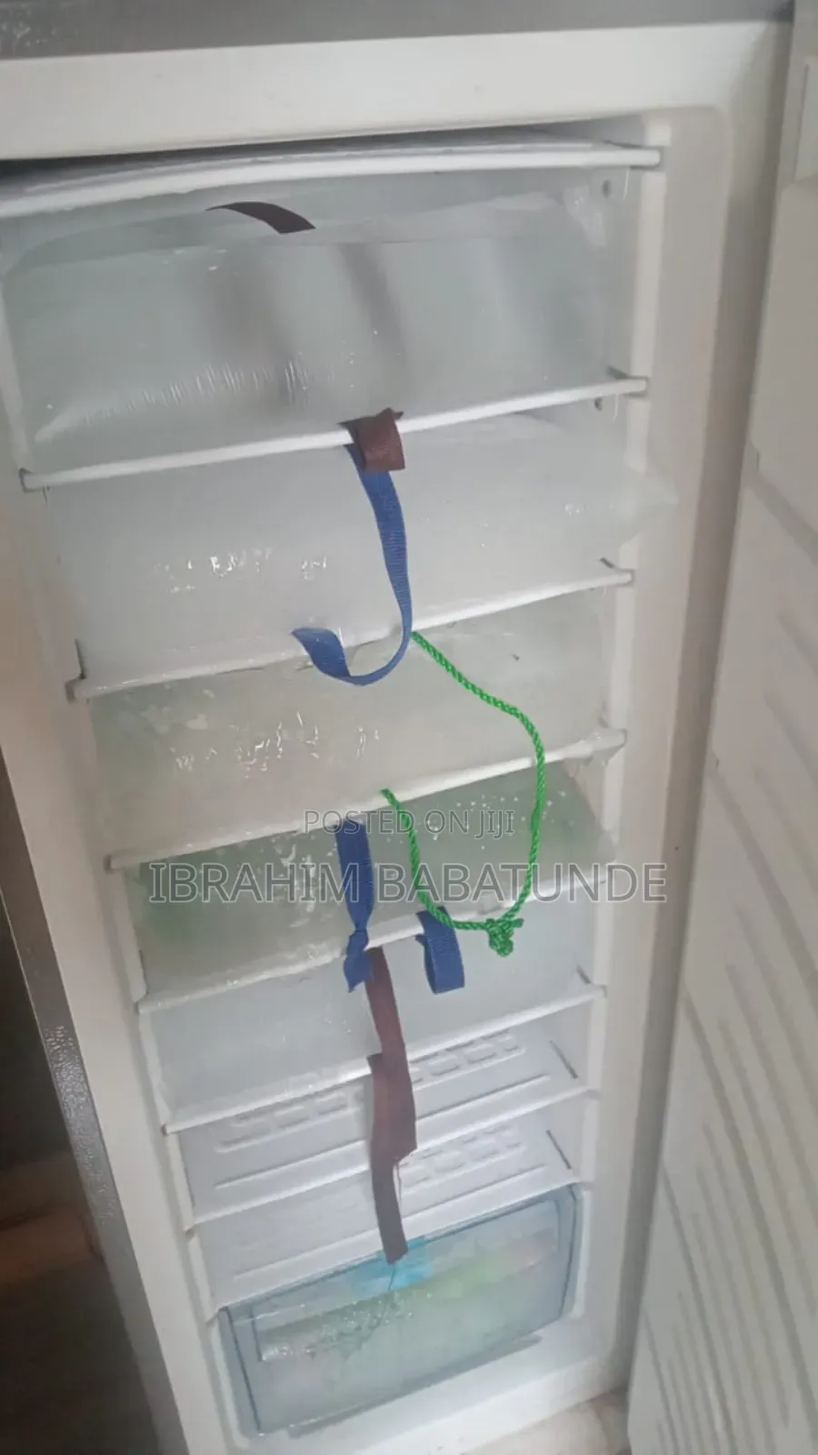 Skyrun Standing Freezer