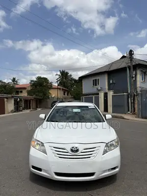 Toyota Camry LE 4dr Sedan (2.4L 4cyl 5A) 2008 White