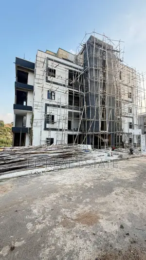 3bdrm Apartment in Garki 2 for sale