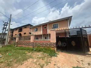 4bdrm Block of Flats in Federal Government, Benin City for sale
