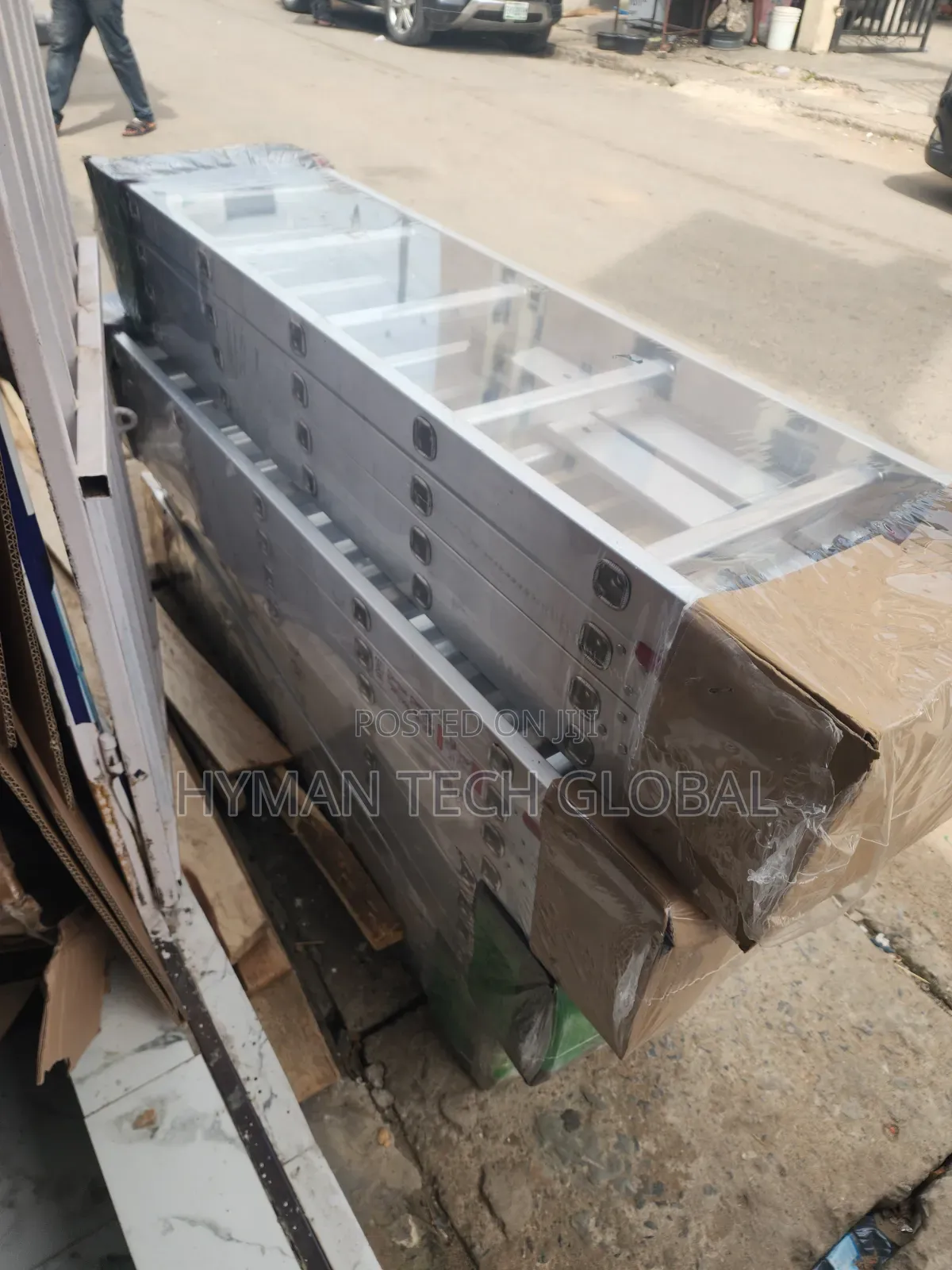 Multipurpose Aluminum Folding Ladder 20 Steps, 5.6m, 5x4