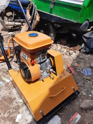 C 120 Plate Compactor