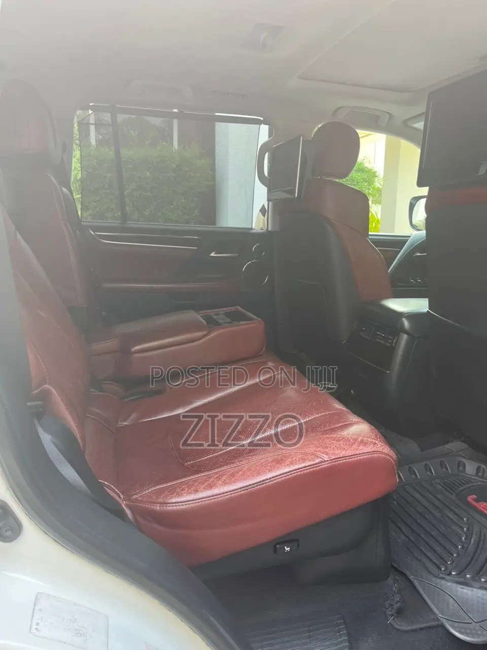 Lexus LX 2016 White