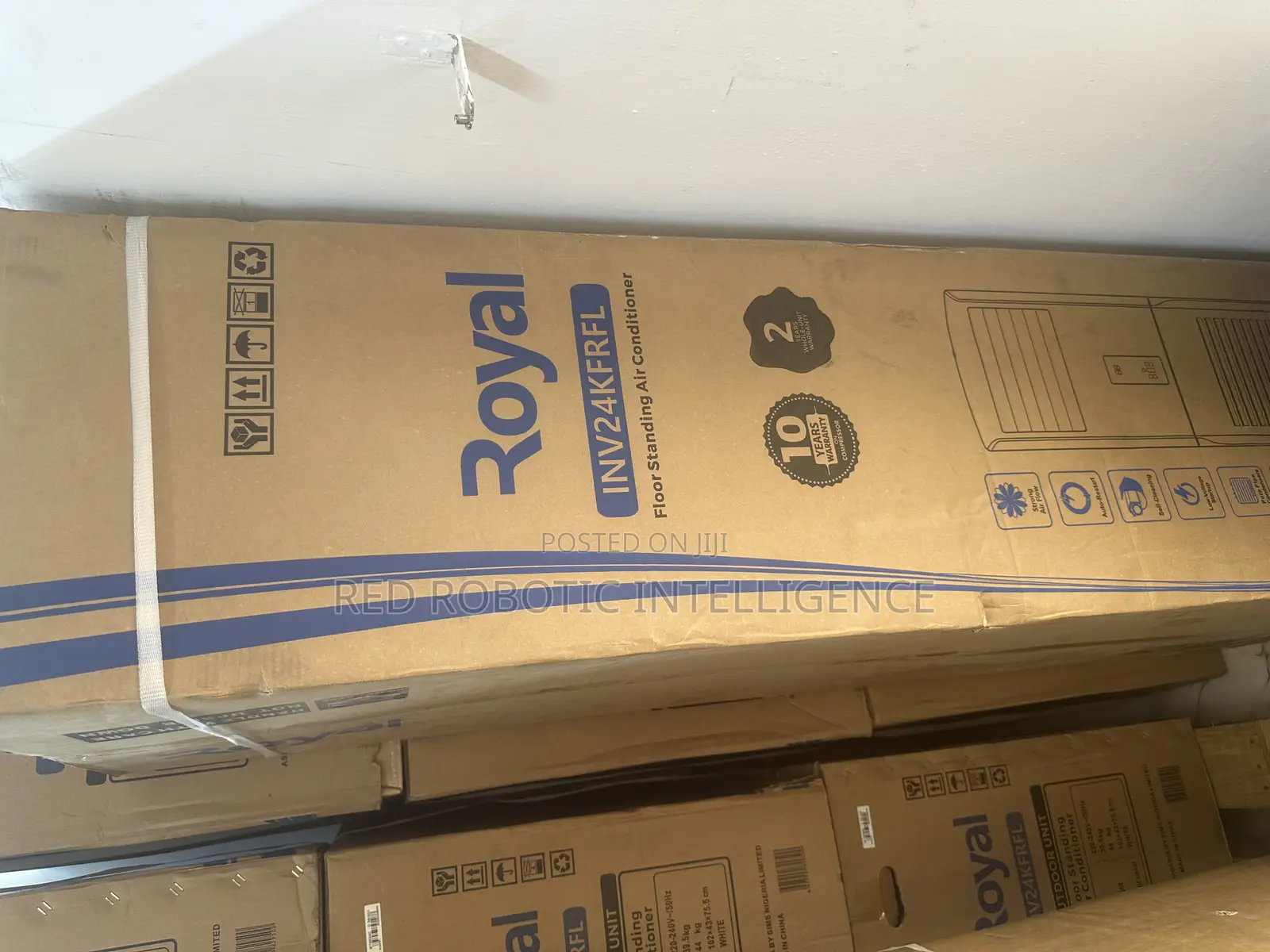 Royal Free Standing AC