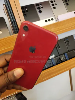 Apple XR 64 GB Red