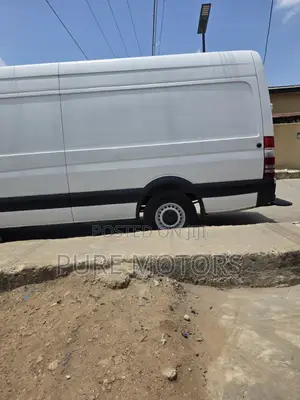 Mercedes-Benz Sprinter 2015 White