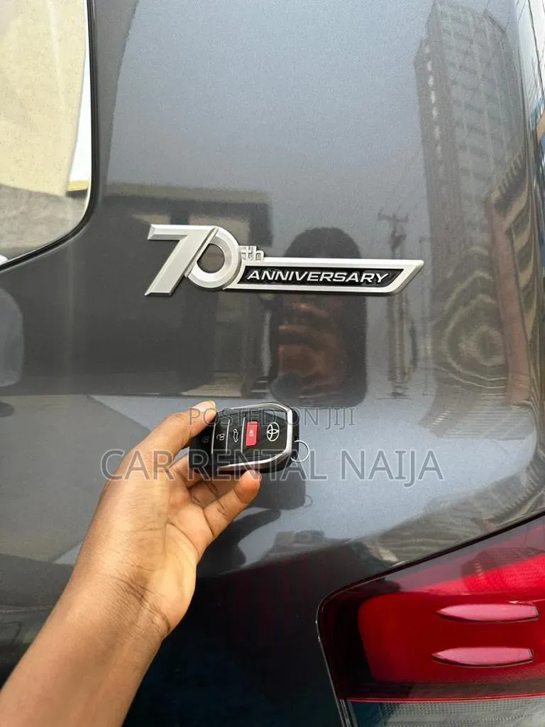 2025 Land Cruiser for Rental